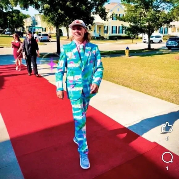 OppoSuit 3 piece Flamingo Print Suit - Picture 2 of 15